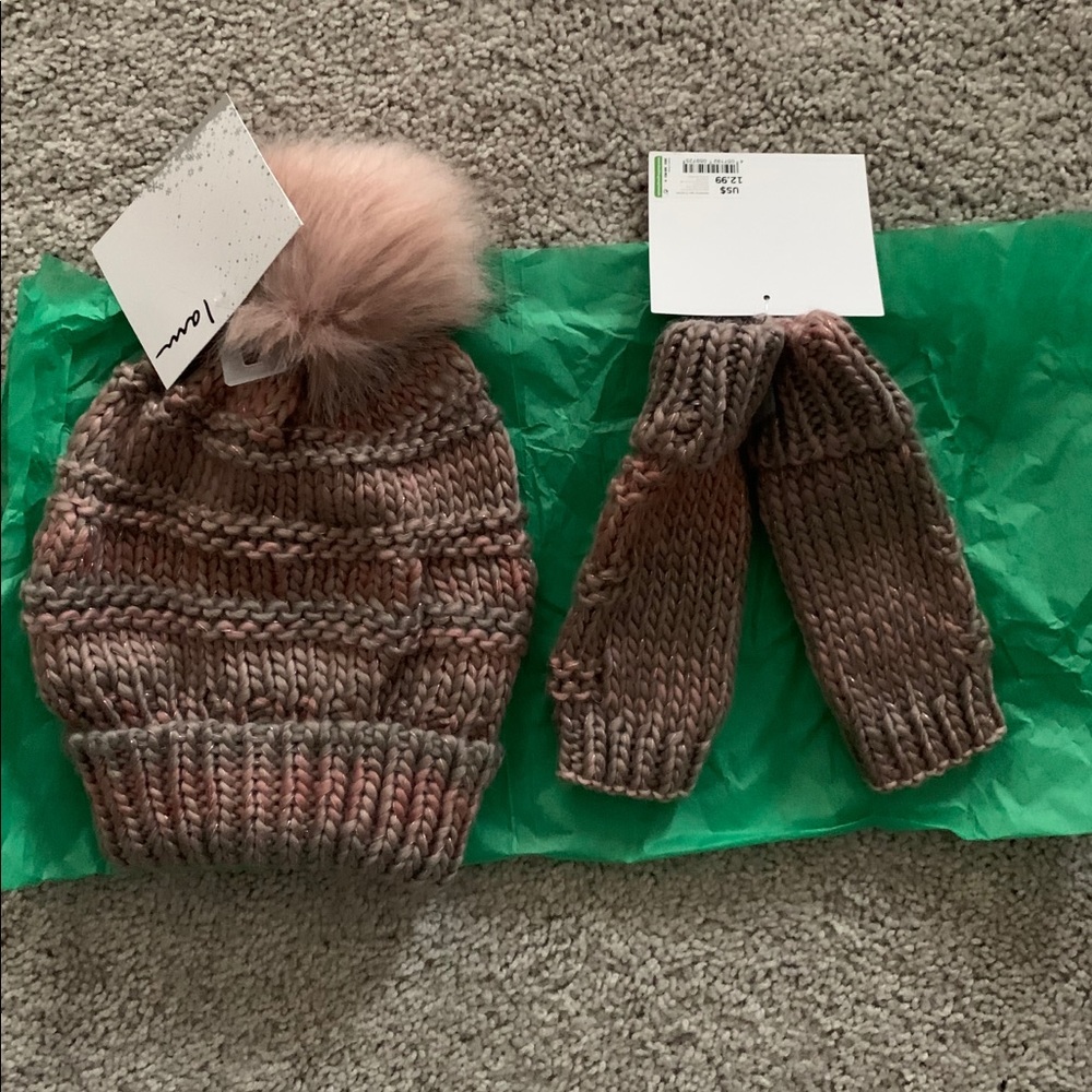 COPY - Knit Pom hat and fingerless gloves set